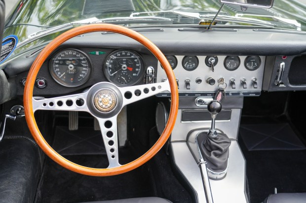 Vivian Campbell's 1961 Jaguar E-Type Series I 3.8 Roadster 5-Speed
