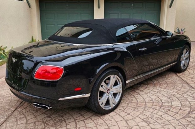 20k-Mile 2013 Bentley Continental GTC V8