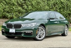 45k-Mile Individual British Racing Green 2019 BMW 750i xDrive M Sport